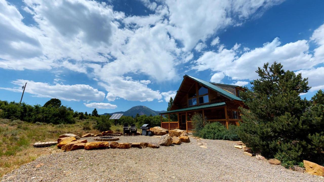 Canyon View Family Cabin, Deck, Tv Room, Games, Bbq, Campfire Monticello Exteriör bild
